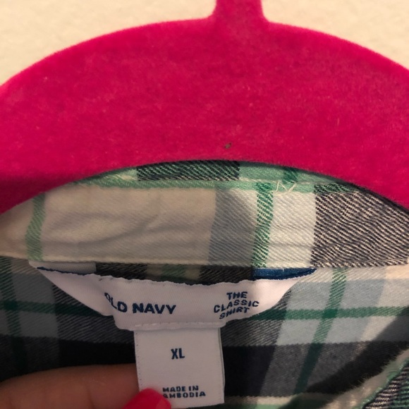 Old Navy White/Blue plaid button down shirt - Picture 2 of 2